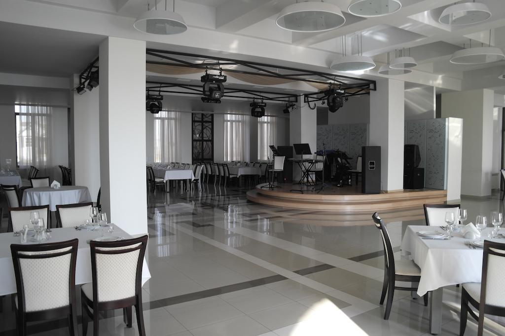 Akhtamar Hotel Cjsc Arzakan Exterior photo
